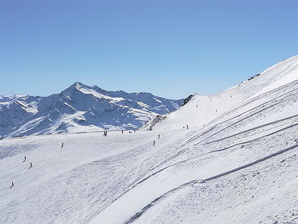 Bormio, bilancio della stagione invernale positivo. Tanta neve e… Bormio, bilancio della stagione invernale positivo. Tanta neve e…