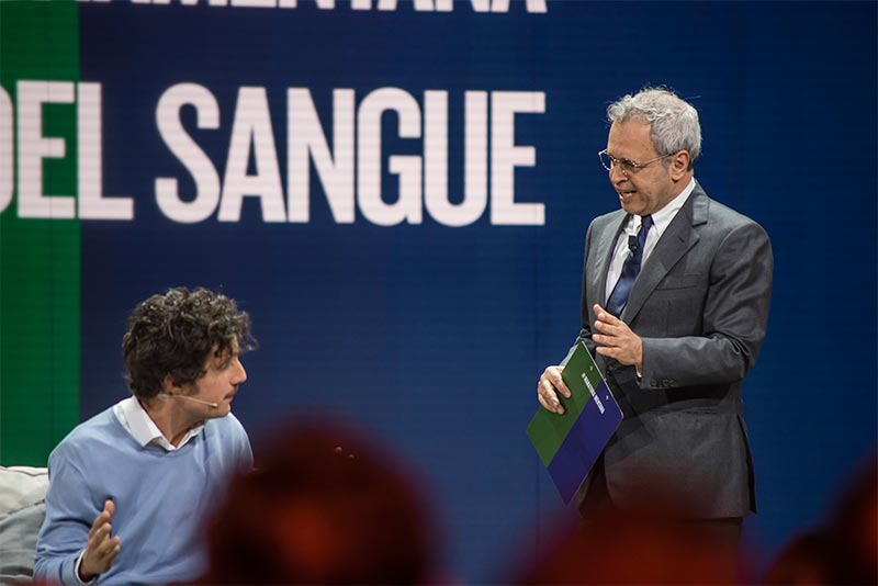 Claudio Bisio: “Al Saturday Night Live inviterei Gattuso, ma prima…” Claudio Bisio: “Al Saturday Night Live inviterei Gattuso, ma prima…”