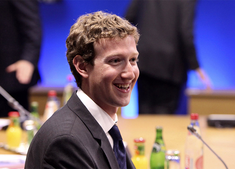 Facebook fa business sui malati. Chiesti i dati dei pazienti Usa Facebook fa business sui malati. Chiesti i dati dei pazienti Usa