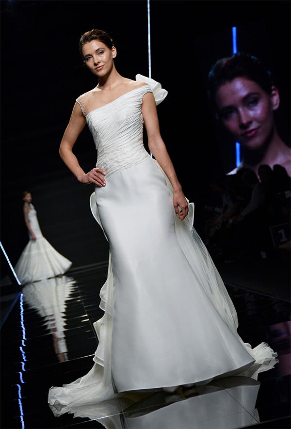 Enzo Miccio presenta la sfilata della nuova collezione d’abiti da sposa ELISIR Enzo Miccio presenta la sfilata della nuova collezione d’abiti da sposa ELISIR