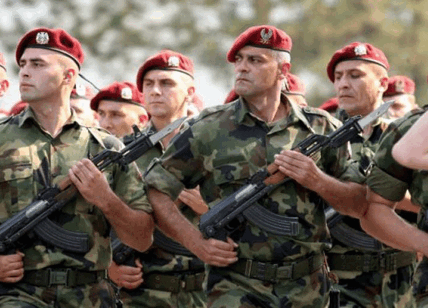 Caso Niger (e Tunisia): l’Italia sbertucciata dalla Francia Caso Niger (e Tunisia): l’Italia sbertucciata dalla Francia