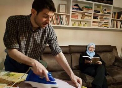 Sumaya fa stirare il marito musulmano: “Isoardi prendi appunti”. FOTO