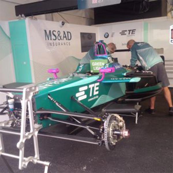 Enel rinnova ed espande la partnership con Formula E per altri 5 anni Enel rinnova ed espande la partnership con Formula E per altri 5 anni