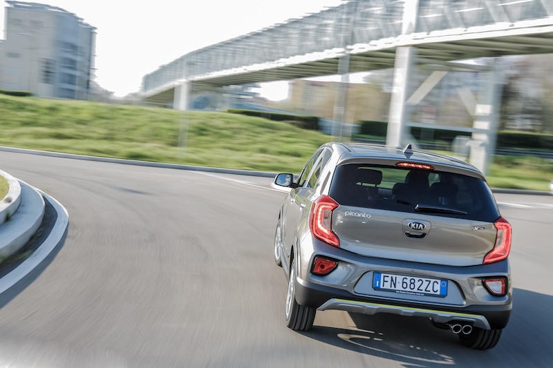 Nuova Kia Picanto X Line, non passa inosservata