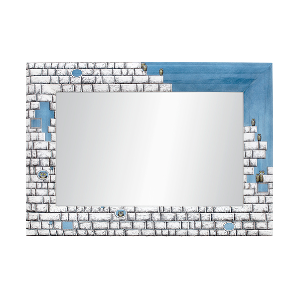 Fuorisalone 2018, Fornasetti: le civette contenitori per misteri tascabili