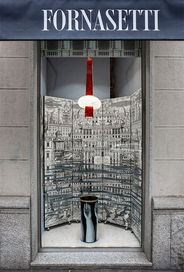 Fuorisalone 2018, Fornasetti: le civette contenitori per misteri tascabili