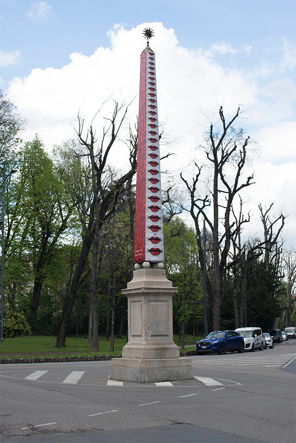 Fuorisalone 2018, Fornasetti: le civette contenitori per misteri tascabili