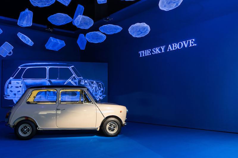 Alla Triennale Mini presenta la sua storia