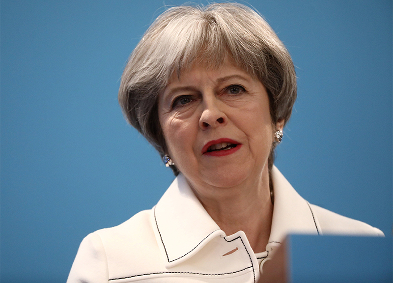 Guerra in Siria: Theresa May “Thatcher de Noantri” Guerra in Siria: Theresa May “Thatcher de Noantri”
