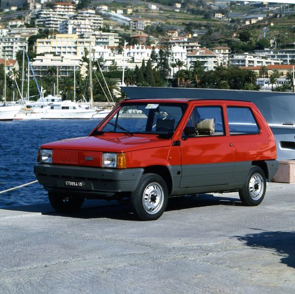 Alla Triennale Design Museum, Fiat 500 e Panda icone della mobilità Alla Triennale Design Museum, Fiat 500 e Panda icone della mobilità