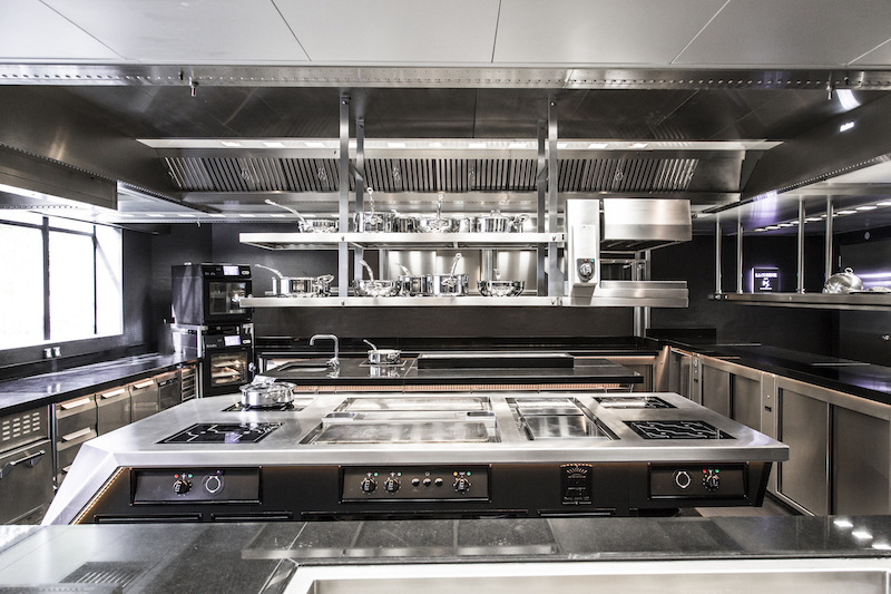 DS Automobiles firma la cucina di Yannick Alléno, chef tre stelle Michelin DS Automobiles firma la cucina di Yannick Alléno, chef tre stelle Michelin