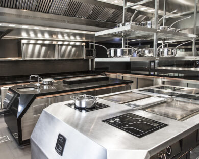 DS Automobiles firma la cucina di Yannick Alléno, chef  tre stelle Michelin