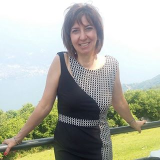 Brianza, spara alla moglie per strada poi si costituisce:  donna muore