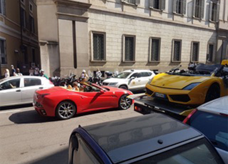 “Le Lamborghini vanno a fuoco”. Video