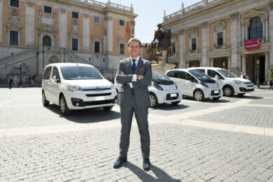 Groupe PSA da la scossa al Comune di Roma