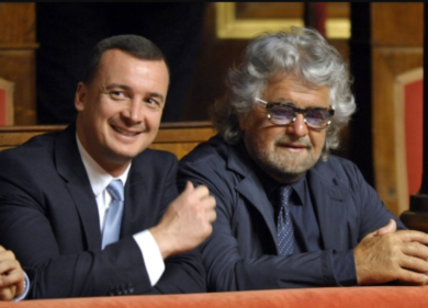 Governo M5s, cambia la linea sui social grillini: “Basta attaccare Renzi e Pd”