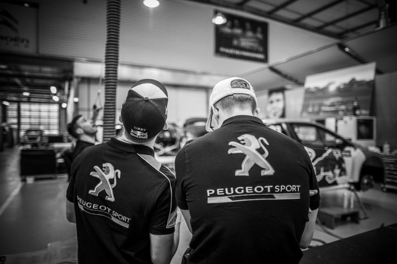 Rallycross: le Peugeot scaldano i motori per la tappa portoghese Rallycross: le Peugeot scaldano i motori per la tappa portoghese