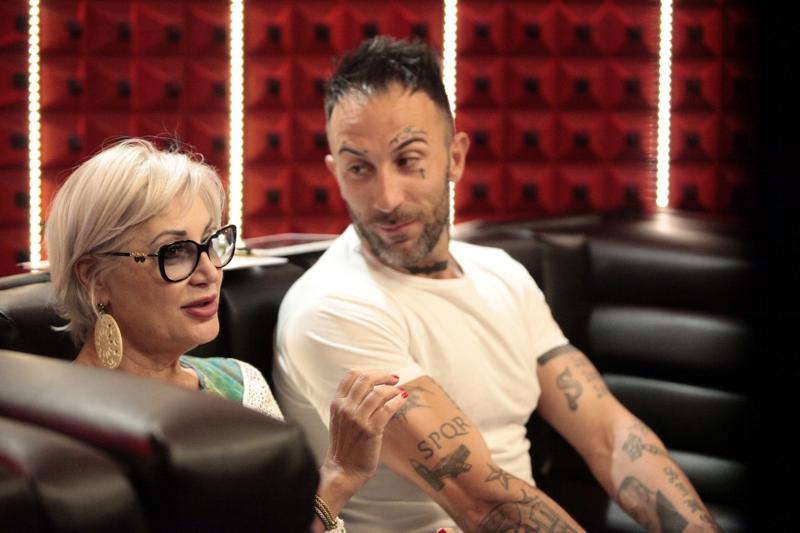 Grande Fratello 2018, BAYE SQUALIFICATO, AIDA PUNITA. POI… Gf 2018 news caos