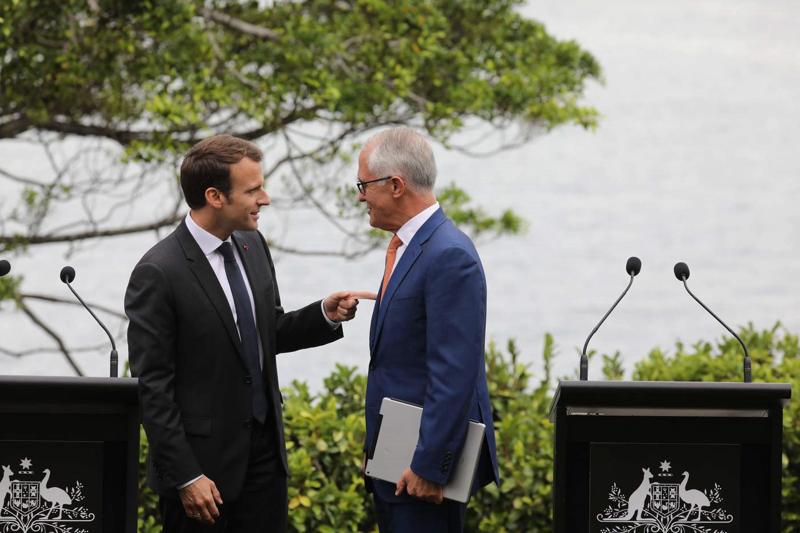 Macron in Australia, gaffe in inglese. “La first lady? E’ appetitosa”. VIDEO Macron in Australia, gaffe in inglese. “La first lady? E’ appetitosa”. VIDEO