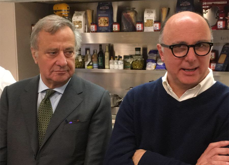 Eataly verso la Borsa: luci e ombre. Nozze in Cina con Alibaba? Eataly verso la Borsa: luci e ombre. Nozze in Cina con Alibaba?