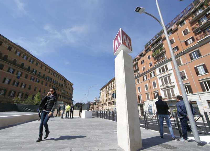 Metro C a San Giovanni, il sogno di Rutelli lo inaugura Virginia Raggi M5S Metro C a San Giovanni, il sogno di Rutelli lo inaugura Virginia Raggi M5S