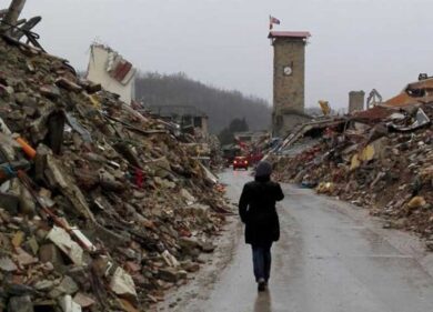 Sergio Pirozzi, prima uscita pubblica da ex sindaco. L’incontro con D’Annunzio