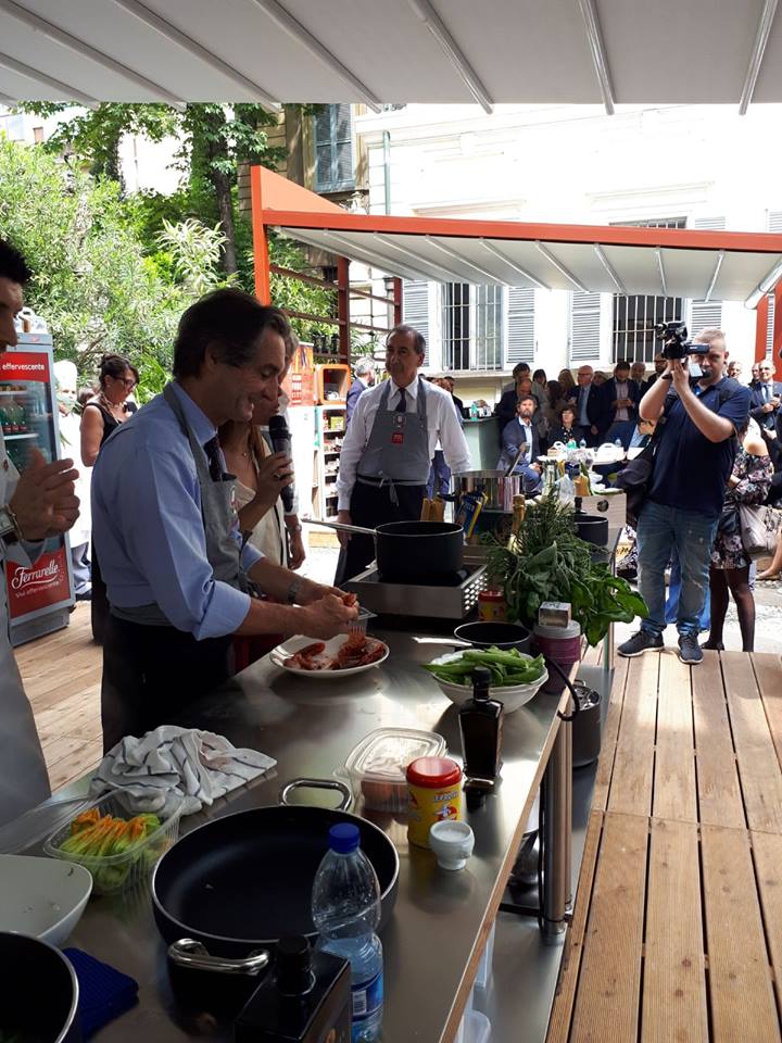 Milano Food City: sfida ai fornelli tra Sala, Fontana e Sangalli. FOTO Milano Food City: sfida ai fornelli tra Sala, Fontana e Sangalli. FOTO