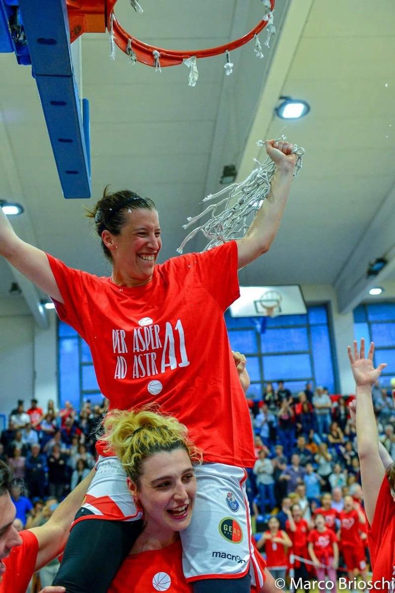 Filippo Penati, successo e promozione in A1 con Geas nel basket femminile Filippo Penati, successo e promozione in A1 con Geas nel basket femminile