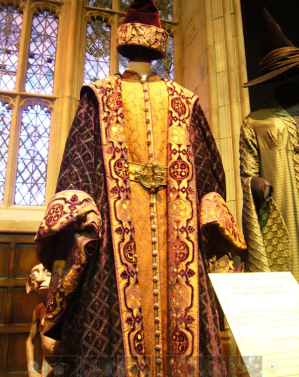 Harry Potter, super mostra: la magia di Hogwarts scende su Milano Harry Potter, super mostra: la magia di Hogwarts scende su Milano