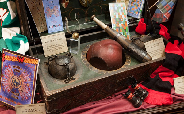 Harry Potter, super mostra: la magia di Hogwarts scende su Milano Harry Potter, super mostra: la magia di Hogwarts scende su Milano