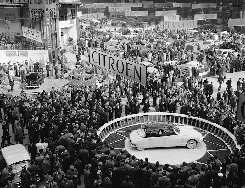 1955 a Parigi nasce la DS 19 1955 a Parigi nasce la DS 19