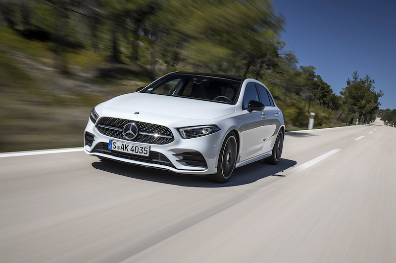 Nuova Mercedes-Benz Classe A, la prima auto con intelligenza artificiale Nuova Mercedes-Benz Classe A, la prima auto con intelligenza artificiale