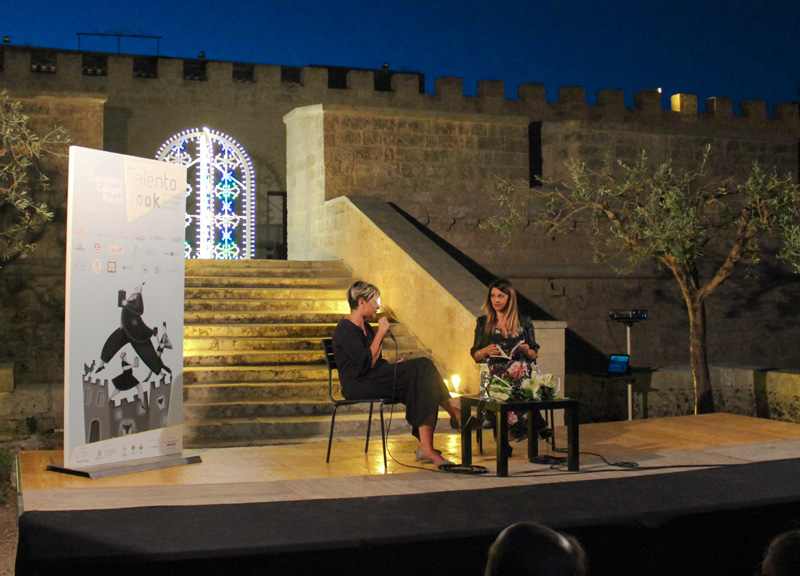 Il cuore del Salento si tuffa in un mare di storie con il Festival del Libro. Il cuore del Salento si tuffa in un mare di storie con il Festival del Libro.