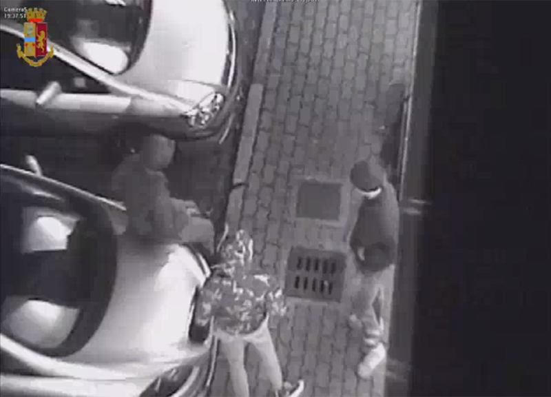 Galleria foto 'Modena, baby gang di nordafricani terrorizza coetanei: 5 arresti. VIDEO' - foto 1