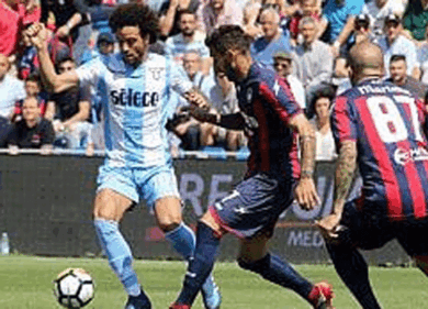 La Lazio pareggia a Crotone, per la Champions spareggio con l’Inter