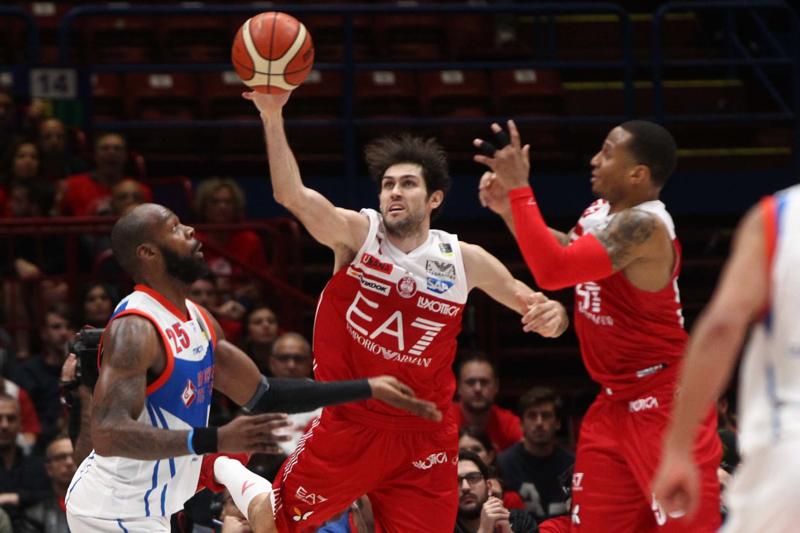 Olimpia Milano-Cantù 87-75, Pianigiani: “Ora cerchiamo di chiuderla a Desio” Olimpia Milano-Cantù 87-75, Pianigiani: “Ora cerchiamo di chiuderla a Desio”