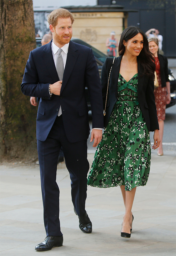 Lady Amelia Windsor, chi è la cugina di Harry che dà fastidio a Meghan. FOTO Lady Amelia Windsor, chi è la cugina di Harry che dà fastidio a Meghan. FOTO