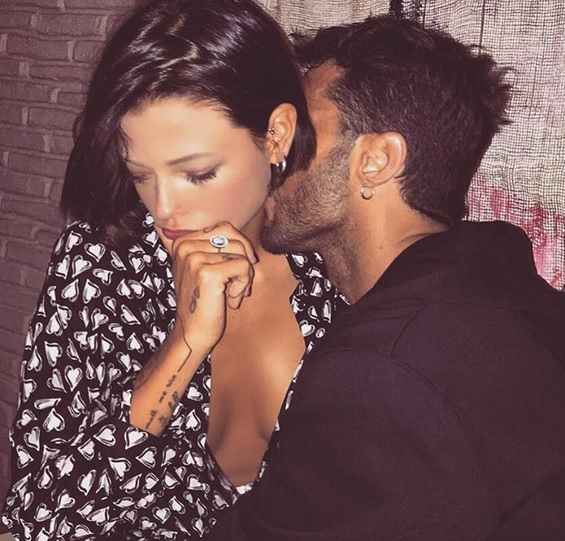 FABRIZIO CORONA: “SILVIA PROVVEDI? E’ FINITA PERCHE’…” FABRIZIO CORONA: “SILVIA PROVVEDI? E’ FINITA PERCHE’…”