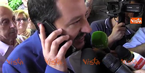 Salvini al telefono: “Mps massacrata da delinquenti non da contratto governo”