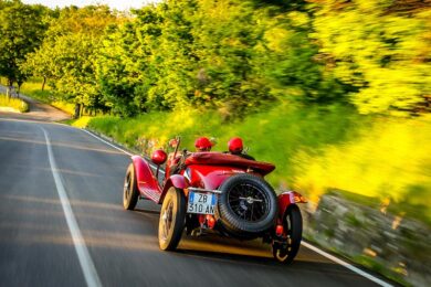 Anche nella terza tappa, le Alfa Romeo sono le protagoniste della Mille Miglia
