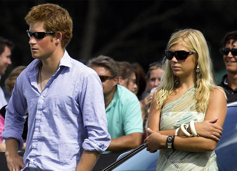 Harry, le sue ex al royal wedding: chi sono Chelsy Davy e Cressida Bonas. FOTO Harry, le sue ex al royal wedding: chi sono Chelsy Davy e Cressida Bonas. FOTO