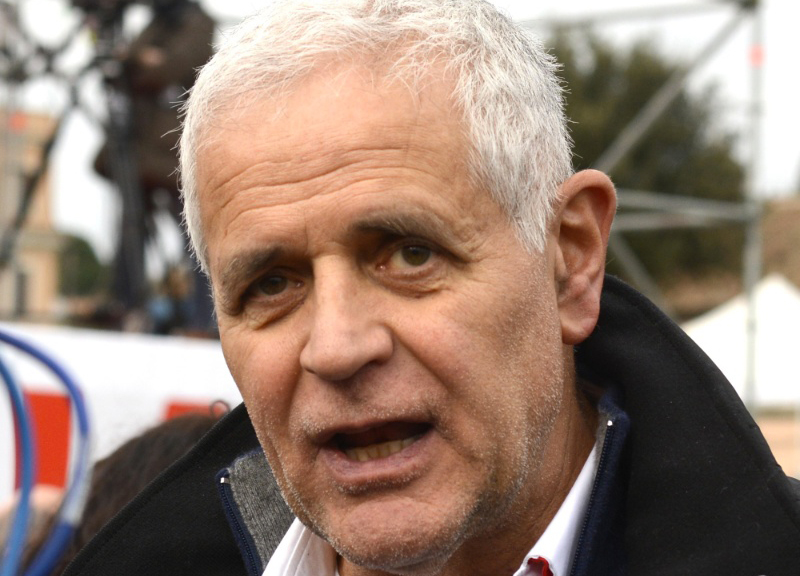 Formigoni: “Con programma M5s-Lega Italia in rovina”. Via al processo Maugeri Formigoni: “Con programma M5s-Lega Italia in rovina”. Via al processo Maugeri