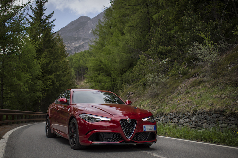 “Stelvio Cup”: l’Alfa Romeo nel cuore “Stelvio Cup”: l’Alfa Romeo nel cuore