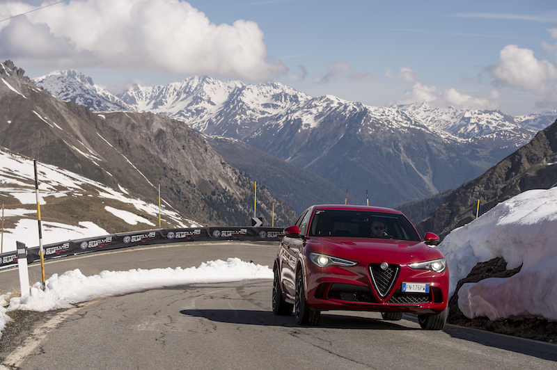“Stelvio Cup”: l’Alfa Romeo nel cuore “Stelvio Cup”: l’Alfa Romeo nel cuore
