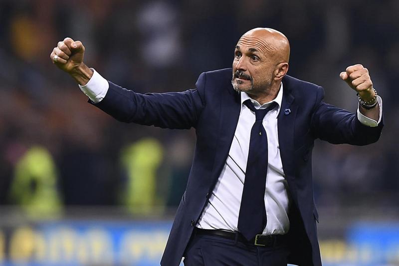 Inter, Spalletti rinnova al 2021. Wanda Nara e Icardi… FC INTER NEWS Inter, Spalletti rinnova al 2021. Wanda Nara e Icardi… FC INTER NEWS