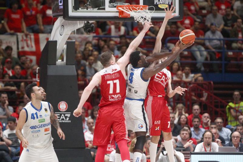 Olimpia Milano-Brescia 82-85, Pianigiani: “Primo quarto troppo soft” Olimpia Milano-Brescia 82-85, Pianigiani: “Primo quarto troppo soft”