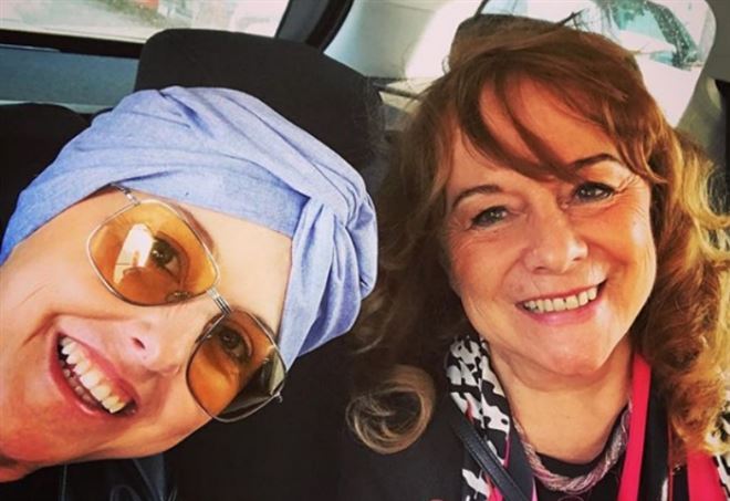 “Nadia Toffa è morta”: LA IENA SMENTISCE LA FAKE NEWS CON IRONIA “Nadia Toffa è morta”: LA IENA SMENTISCE LA FAKE NEWS CON IRONIA