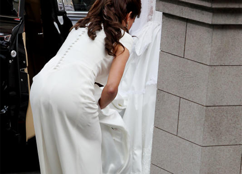 Pippa Middleton sexy al Roland Garros: curve e pancino in vista. FOTO