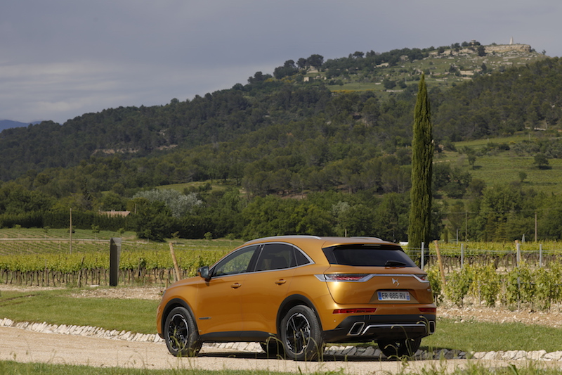 DS 7 CROSSBACK  arriva la versione benzina da 225 CV
