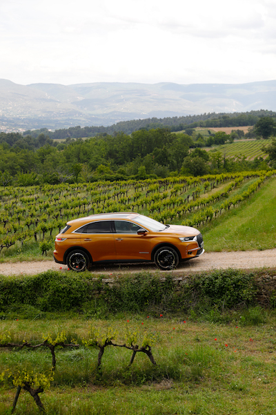 DS 7 CROSSBACK  arriva la versione benzina da 225 CV